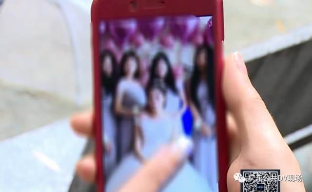 娘在婚礼上遭众男子按倒在地非礼被伸进衣服乱摸……pg电子模拟器免费版太过份了！从化女仔注意！一伴(图6)